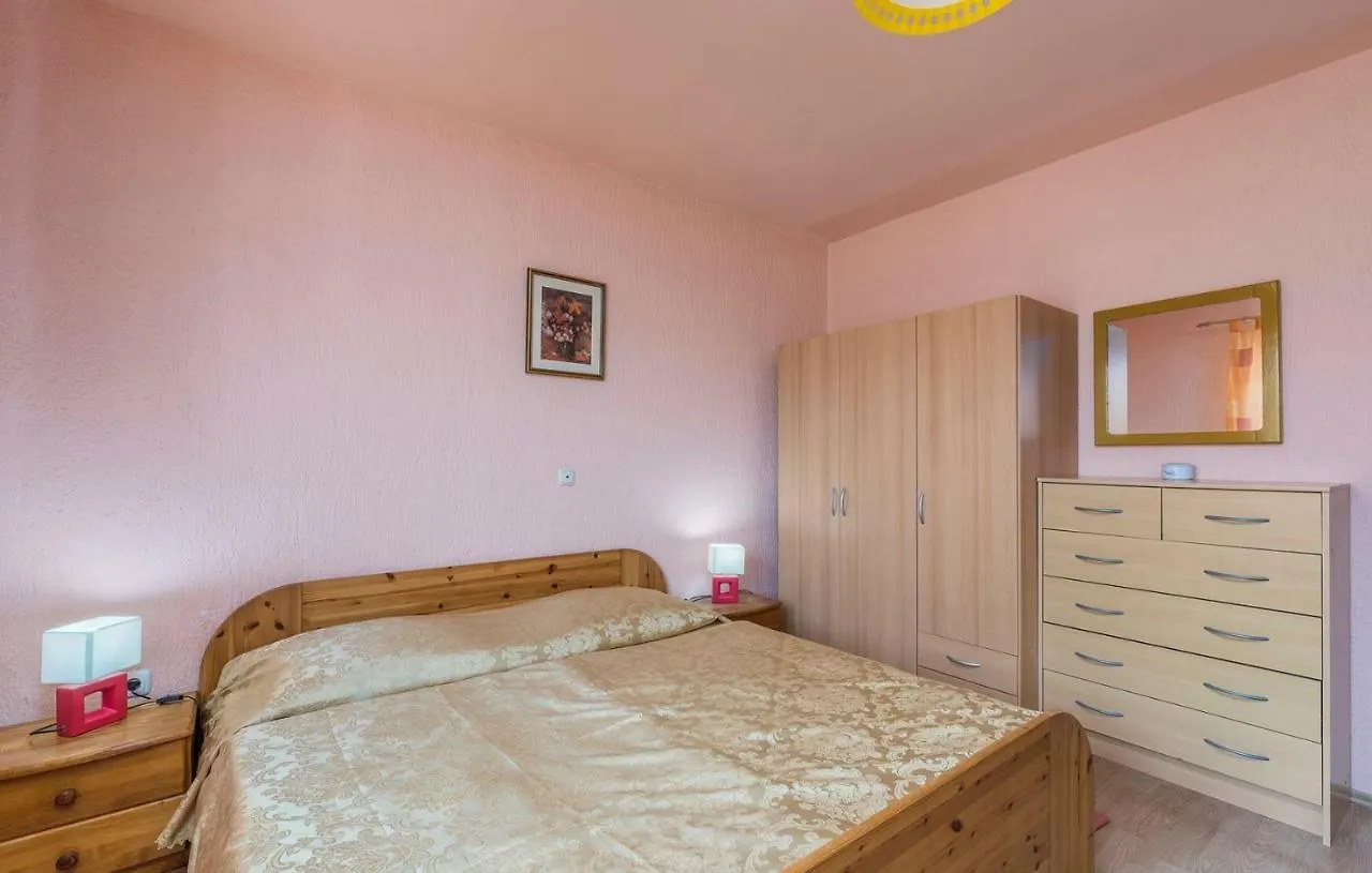 Guest house Apart Complex Villa Anja Sveti Lovrec Pazenaticki