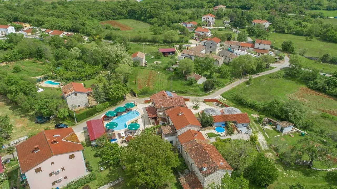 Apart Complex Villa Anja Sveti Lovrec Pazenaticki