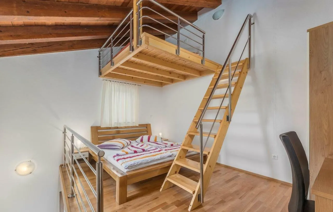 *** Guest house Apart Complex Villa Anja Sveti Lovrec Pazenaticki Croatia