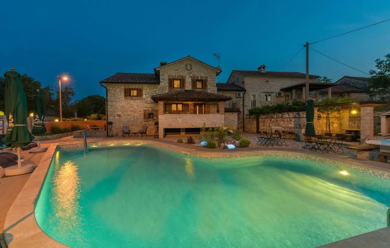 Apart Complex Villa Anja Sveti Lovrec Pazenaticki